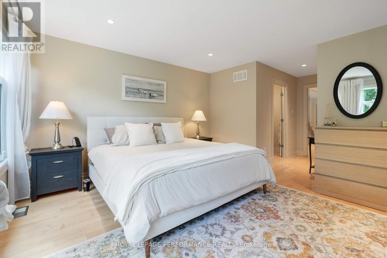 28636681/a-239-fairmont-avenue/civic-hospital/ottawa/ontario/K1Y1X8_19