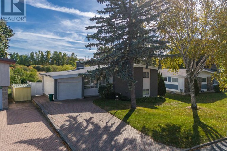 28995963/64-sullivan-avenue/meadowlandscrestview/ottawa/ontario/K2G1V2_2