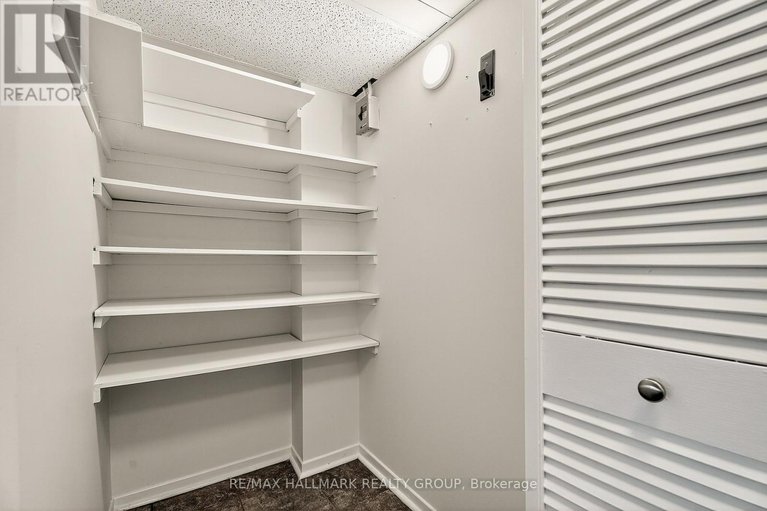 29029131/1702-1195-richmond-road/woodroffe/ottawa/ontario/K2B8E4_8