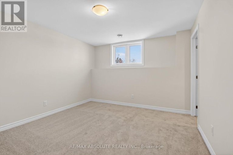 29285478/654-fisher-street/north-grenville-twp-kemptville-south/north-grenville/ontario/K0G1J0_45