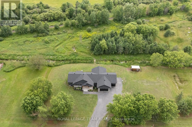 28590994/3783-woodkilton-road/dunrobin/ottawa/ontario/K0A3M0_2