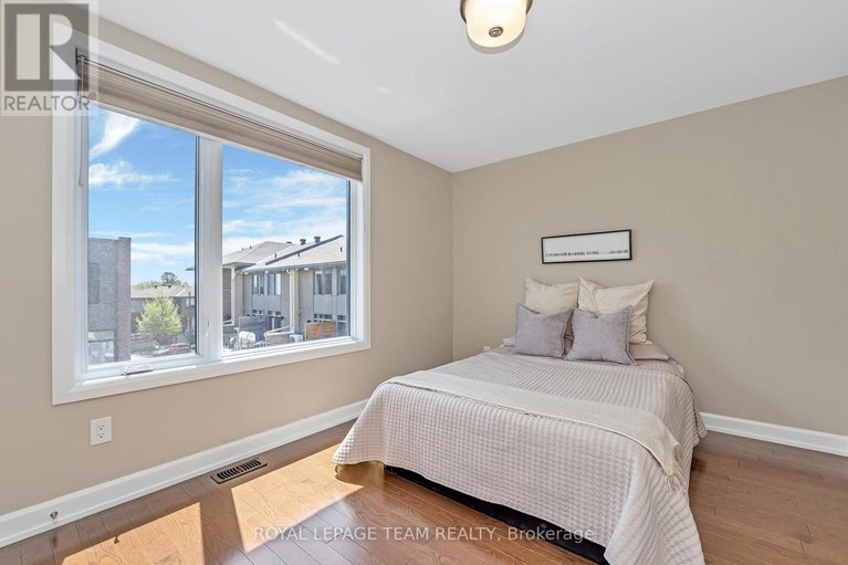 28319557/206-jeremiah-kealey-street/ottawa-east/ottawa/ontario/K1S5H3_28