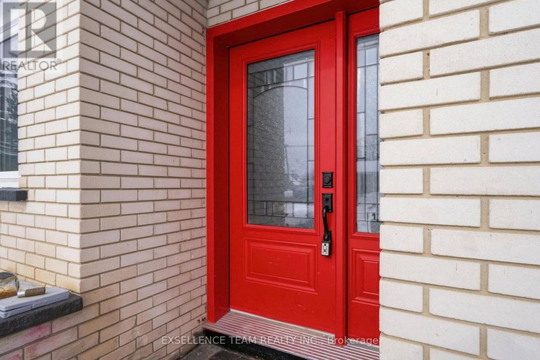 29386895/103-st-george-street-w/alexandria/north-glengarry/ontario/K0C1A0_2