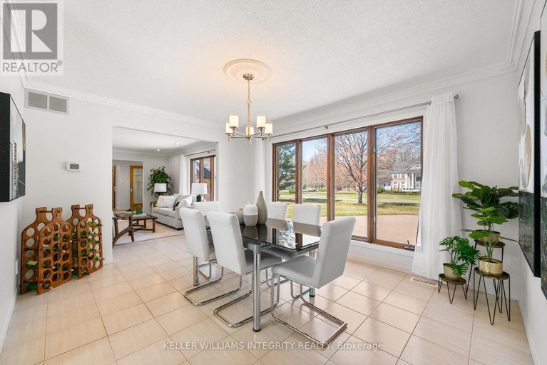 28227468/108-margaret-anne-drive/huntley-ward-south-east/ottawa/ontario/K0A1L0_12