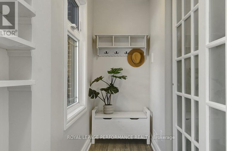 29647561/1638-abbey-road/riverview-park/ottawa/ontario/K1G0H3_2