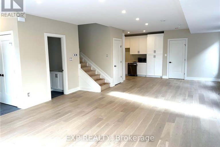 29112103/a-b-27-omeara-street/hintonburg/ottawa/ontario/K1Y2S8_6