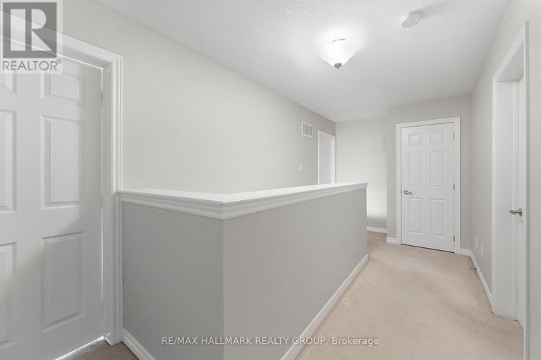 29406515/403-brigatine-avenue/stittsville-north/ottawa/ontario/K2S0P7_22