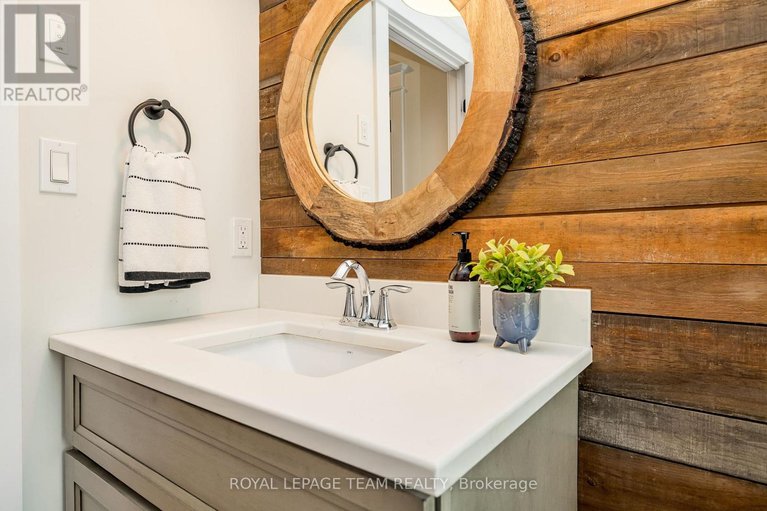 29640568/103-brookberry-crescent/north-grenville-twp-kemptville-south/north-grenville/ontario/K0G1J0_22