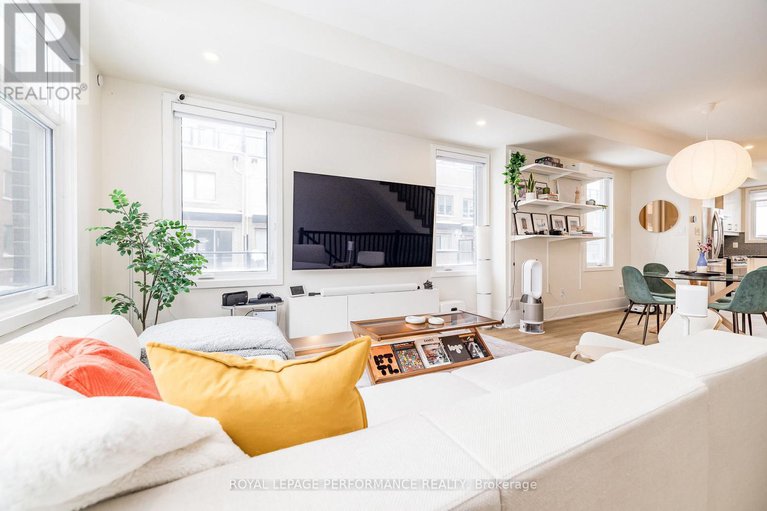 29270056/225-makadewa-private-w/cfb-rockcliffe-and-area/ottawa/ontario/K1K0P2_11