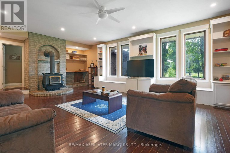 28455162/18467-andre-avenue/south-glengarry-charlottenburgh-twp/south-glengarry/ontario/K0C1S0_19