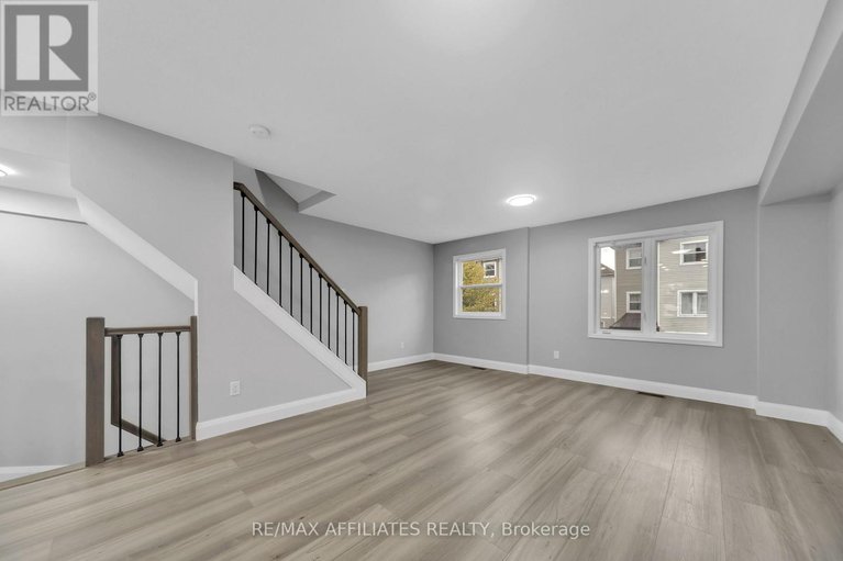 29042794/714-sanibel-private/westcliffe-estates/ottawa/ontario/K2H0A8_14