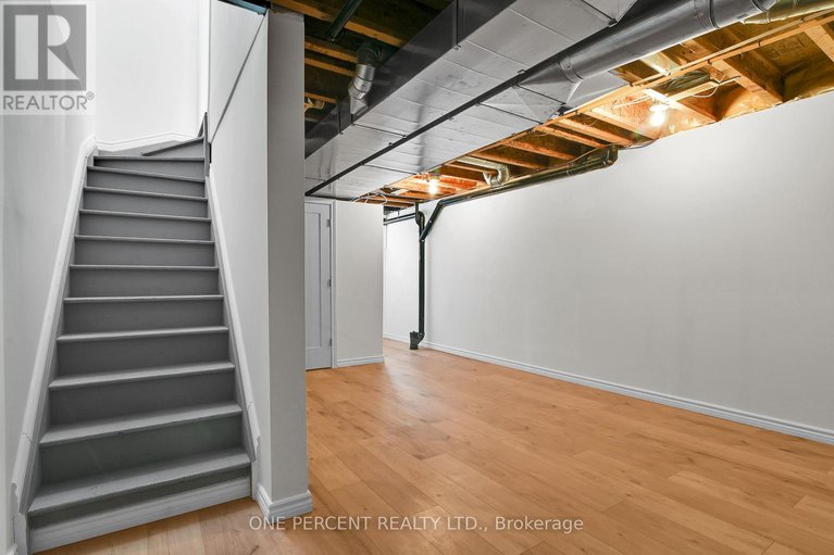 29244375/563-burleigh-private/cyrville/ottawa/ontario/K1J1J9_30