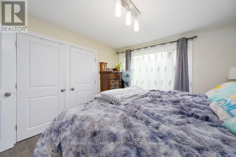 28639060/177-glynn-avenue/overbrookcastle-heights/ottawa/ontario/K1K1S4_11