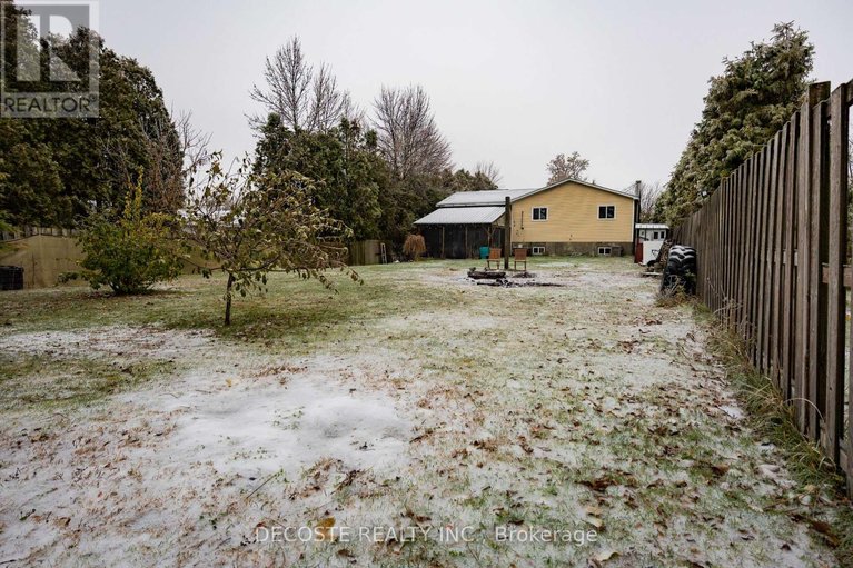 29595435/23-wood-street/lancaster/south-glengarry/ontario/K0C1N0_35