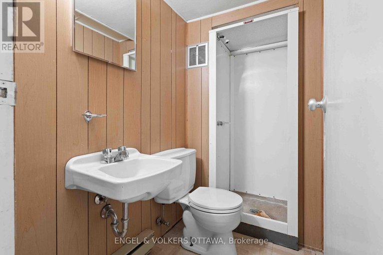 29096977/1957-sharel-drive/urbandale-acres/ottawa/ontario/K1H6W3_40