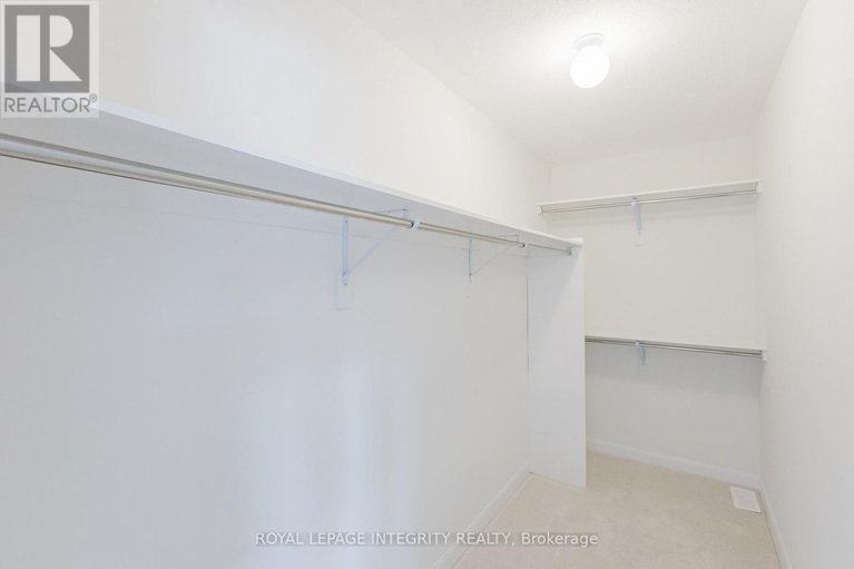 29273389/850-cappamore-drive/half-moon-bay/ottawa/ontario/K2C3H2_64