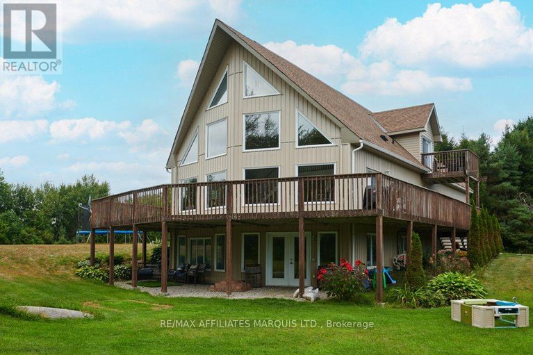 28879635/35-nevada-street/moose-creek/north-stormont/ontario/K0C1W0_1