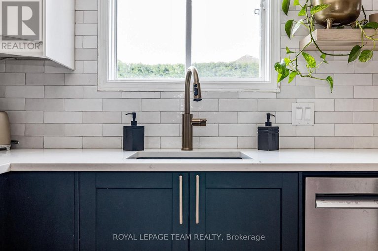 29218439/87-beechfern-drive/stittsville-central/ottawa/ontario/K2S1E3_18