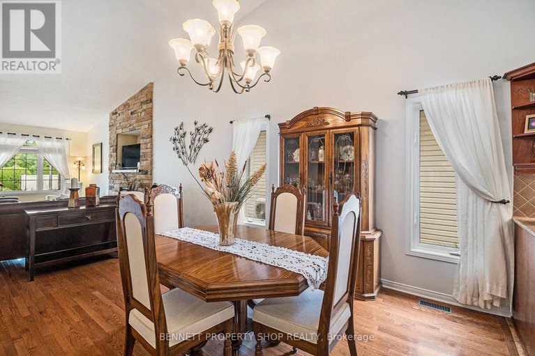 28864700/460-jasper-crescent/town-of-rockland/clarence-rockland/ontario/K4K0C7_8