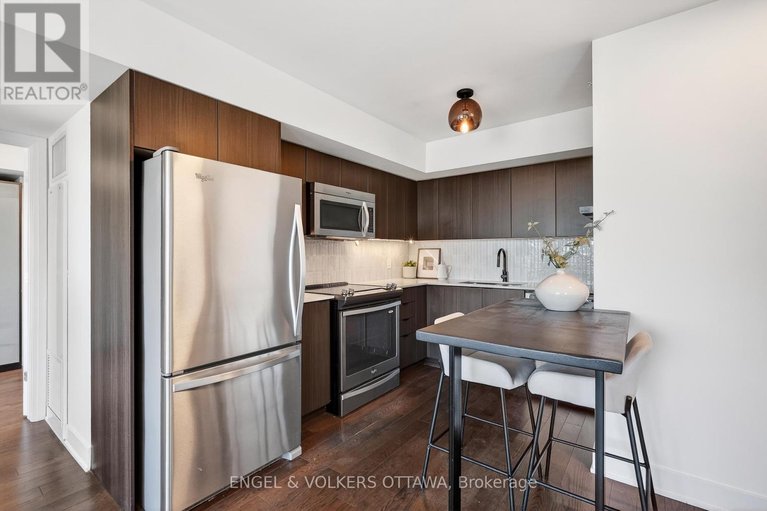 29652805/406-1035-bank-street/glebe/ottawa/ontario/K1S5K3_5