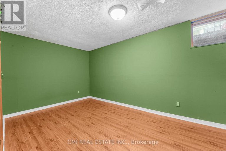 28790260/99-2570-southvale-crescent/sheffield-glenindustrial-park/ottawa/ontario/K1B5B7_32