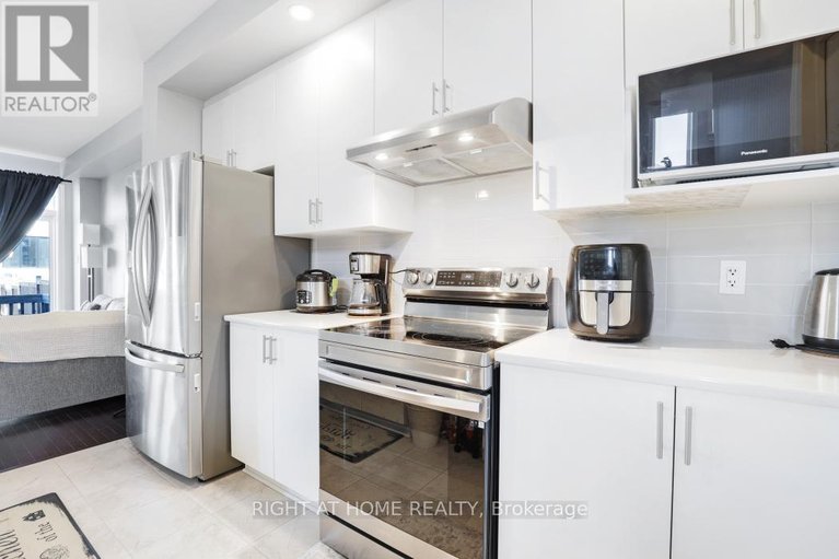 29632648/895-antonio-farley-street/camelot/ottawa/ontario/K1K2Z1_8