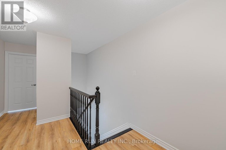 28803803/366-aphelion-crescent/half-moon-bay/ottawa/ontario/K2J6N4_29