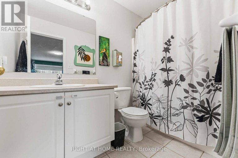 29594406/52-fieldberry-private/stonebridge/ottawa/ontario/K2J5E8_20