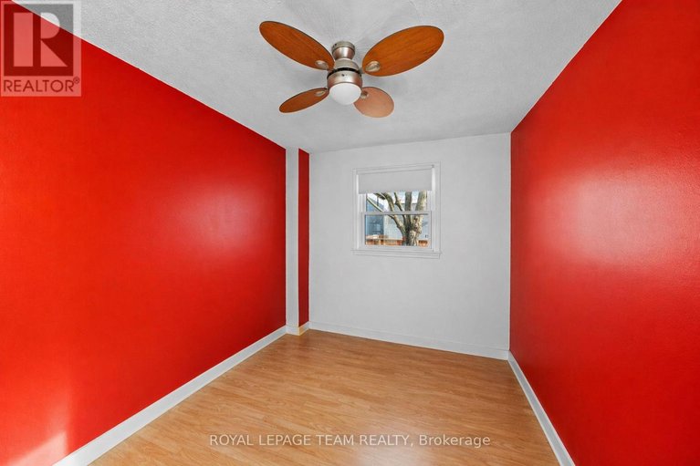 29656650/26-starwood-road/meadowlandsst-claire-gardens/ottawa/ontario/K2G1Y8_14