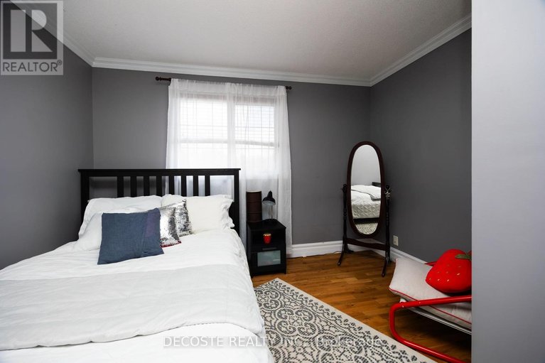 29630815/100-macleod-crescent/alexandria/north-glengarry/ontario/K0C1A0_22