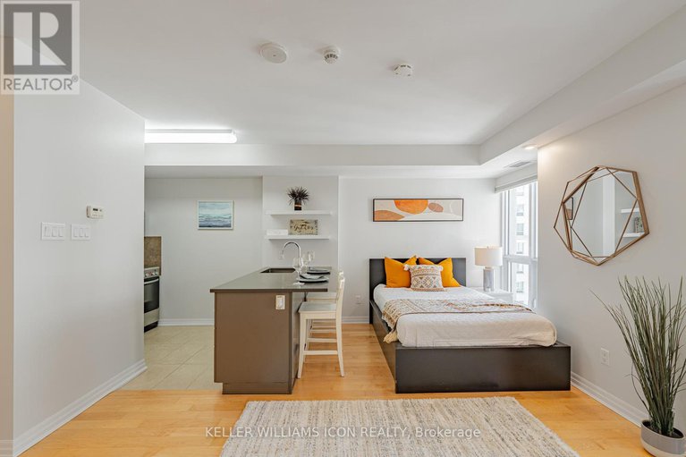 28385882/2408-195-besserer-street/sandy-hill/ottawa/ontario/K1N0B6_5
