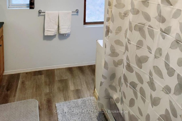 28622761/125-pamilla-street/west-centre-town/ottawa/ontario/K1S3K9_13