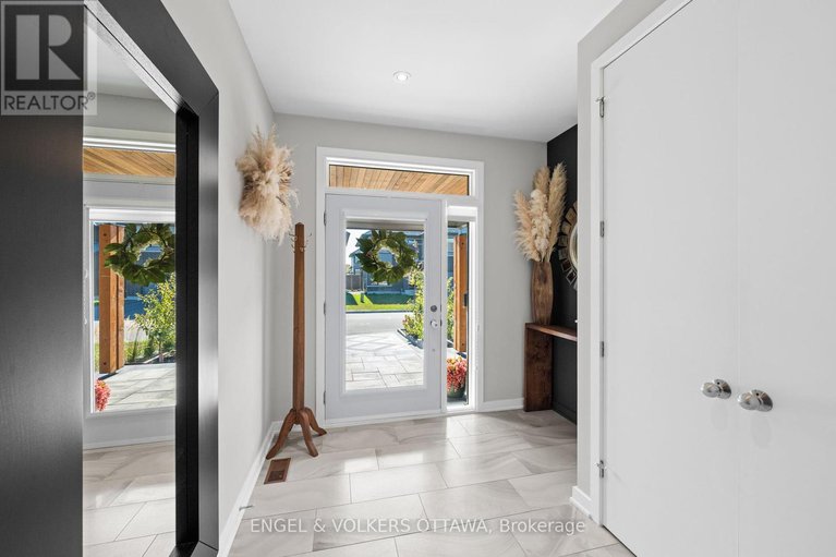28960100/933-islington-way/leitrim/ottawa/ontario/K1T0T7_3