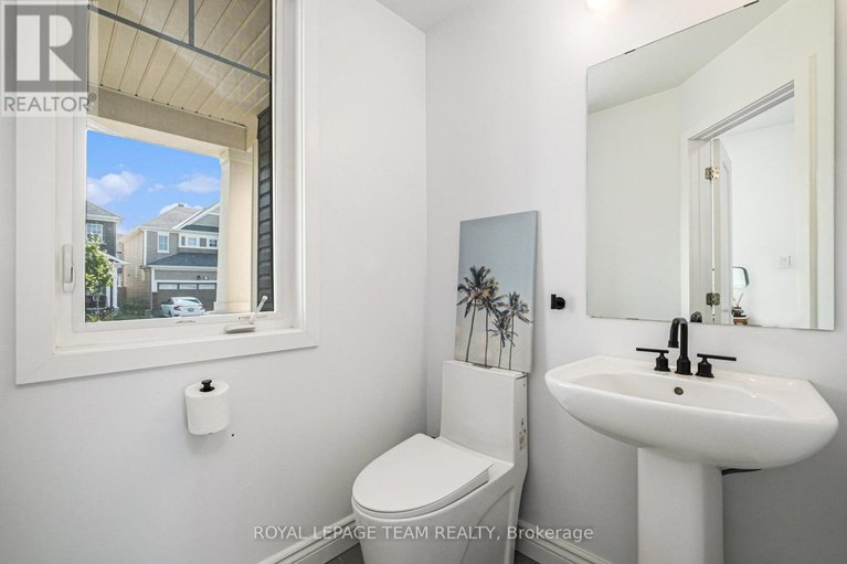 28629437/622-malahat-way/emerald-meadowstrailwest/ottawa/ontario/K2S1E7_13