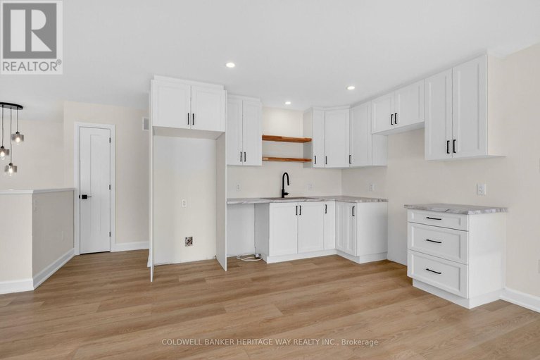 29364548/2753-concession-10a-road/drummond-n-elmsley-drummond-twp/drummondnorth-elmsley/ontario/K0G1A0_12