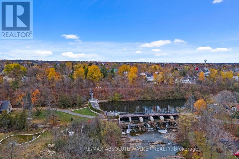 29043772/40-thomas-street/almonte/mississippi-mills/ontario/K0A1A0_34