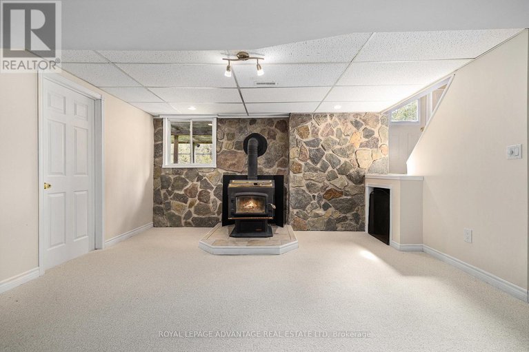 28276594/2579-rideau-ferry-road/drummondnorth-elmsley-north-elmsley-twp/drummondnorth-elmsley/ontario/K7H0G5_28