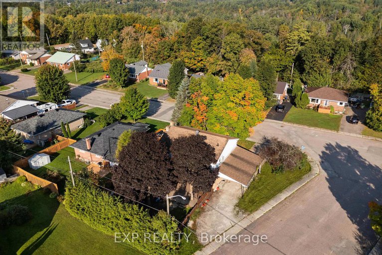 28069493/397-charles-avenue/renfrew/renfrew/ontario/K7V3J2_24