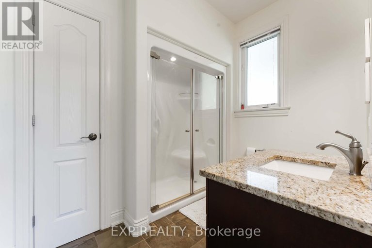 28869006/6805-pebble-trail-way/greely/ottawa/ontario/K4P0B7_19