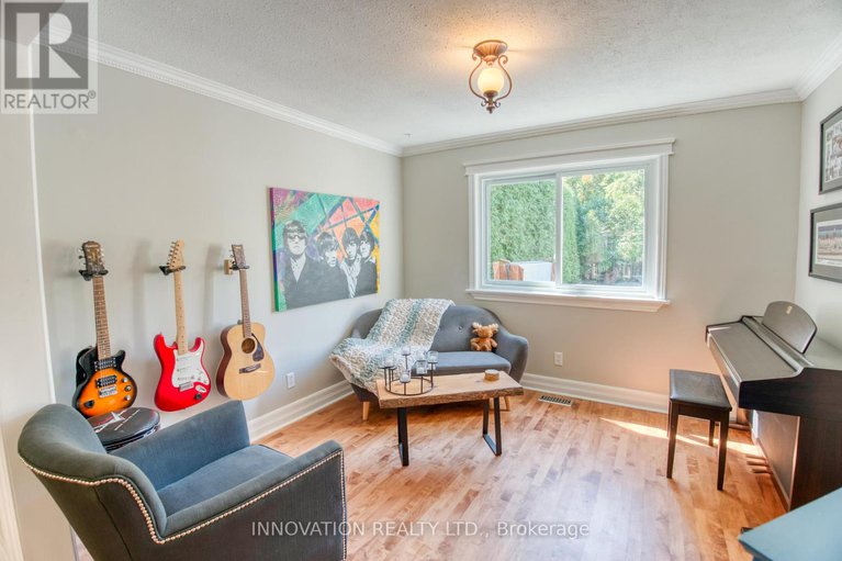 28824101/14-etta-street/stittsville-south/ottawa/ontario/K2S1X5_26