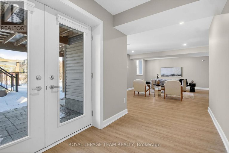 29384094/727-coast-circle/mahogany-community/ottawa/ontario/K4M0N2_27