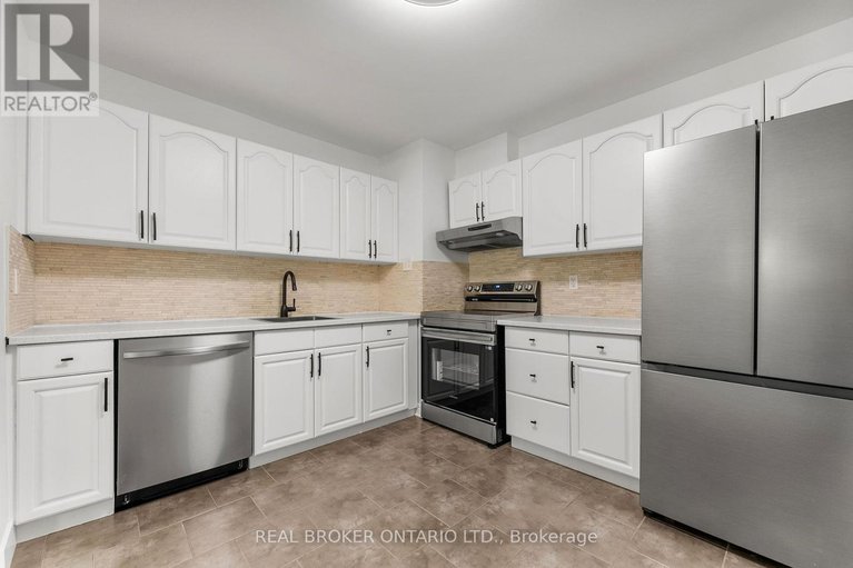 28816941/33-83-glen-park-drive/blackburn-hamlet-south/ottawa/ontario/K1B3Z1_9