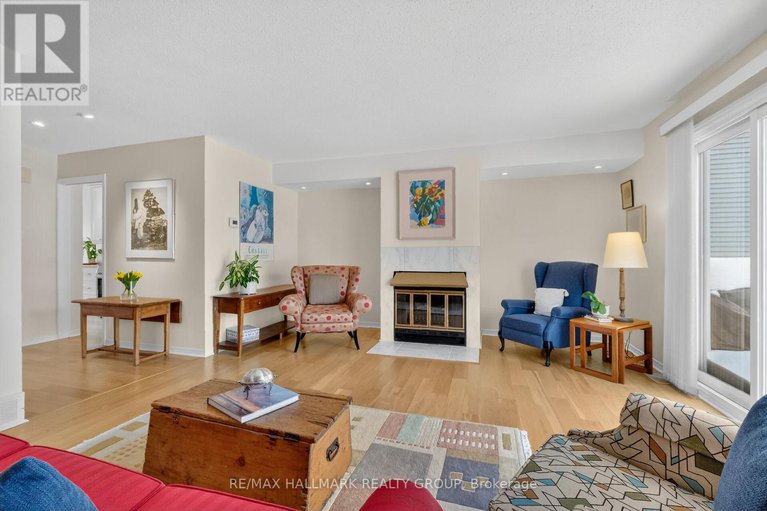 29413276/9-forsyth-lane/crystal-beach/ottawa/ontario/K2H9H1_17