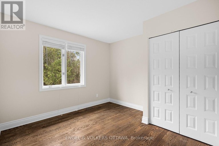 29629040/23-pinecone-trail/stittsville-central/ottawa/ontario/K2S1E1_31