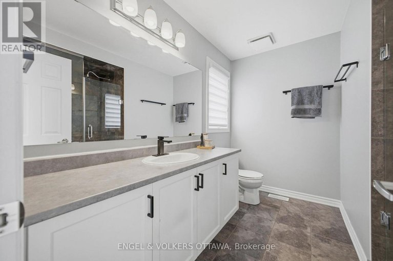 29641186/139-switch-grass-crescent/half-moon-bay/ottawa/ontario/K2J5Z3_19