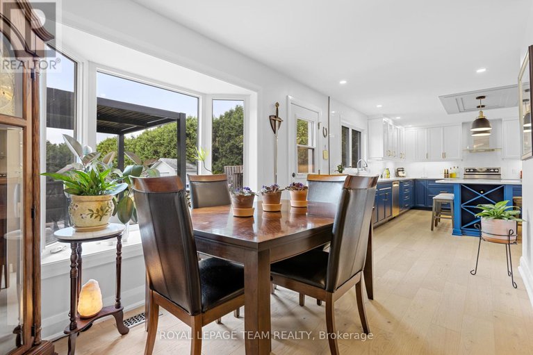 29043215/2248-wallingford-way/north-gower/ottawa/ontario/K0A2T0_7