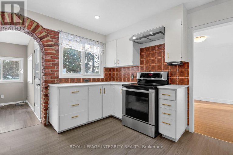 29192840/230-smyth-road/alta-vistafaircrest-heights/ottawa/ontario/K1H5A2_11