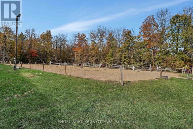 29030969/791-rock-road/north-grenville-twp-kemptville-south/north-grenville/ontario/K0G1S0_33