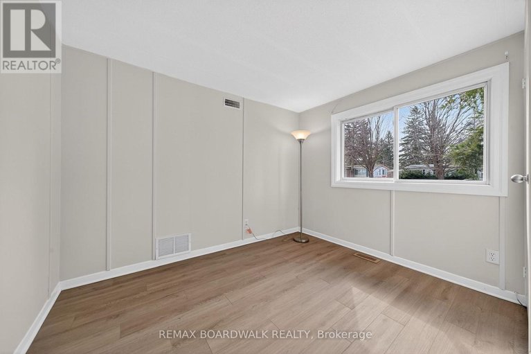 29539309/10-fringewood-drive/fringewood/ottawa/ontario/K2S1T1_21