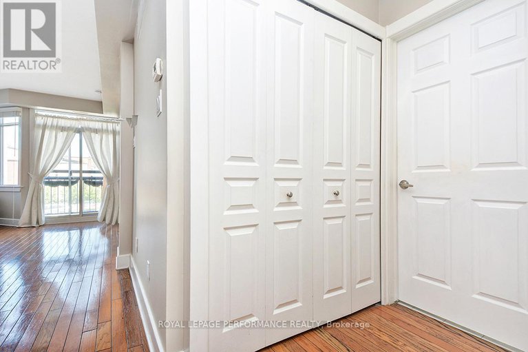 27937706/124-guigues-avenue/lower-townbyward-market/ottawa/ontario/K1N5H7_10